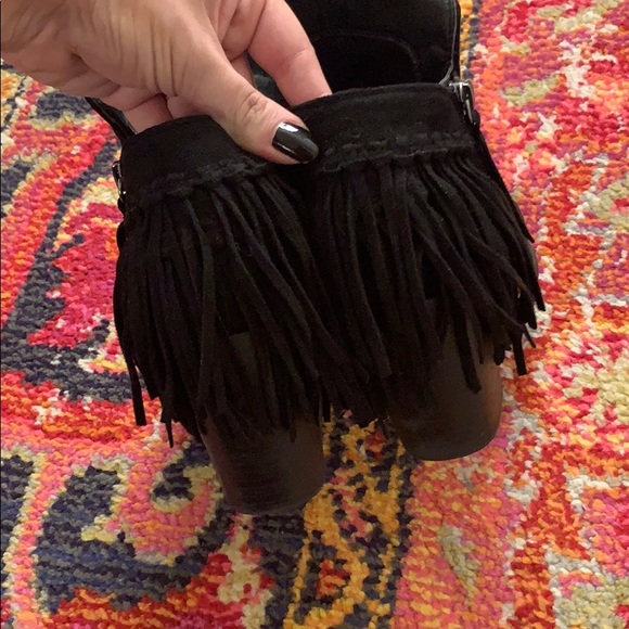 Fringe black boots / booties *worn once! - Picture 5 of 8